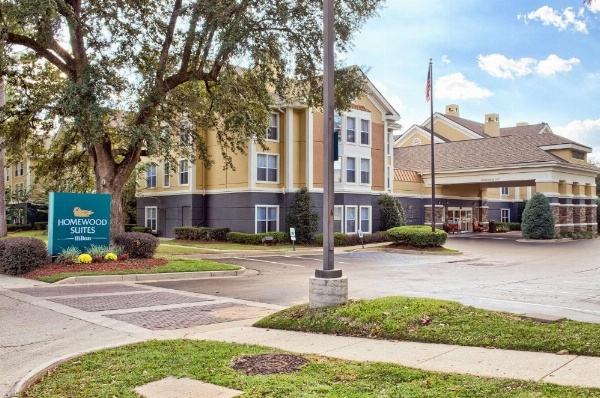 Homewood Suites By Hilton Mobile image 10