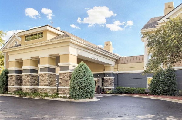 Homewood Suites By Hilton Mobile image 8